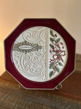 Grasslands Road Appetizer/Decorative Plate  "Celebrate” 8 inch 462254 Christmas